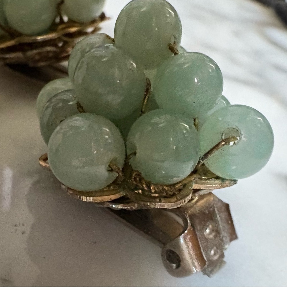 Vintage Green Cluster Earrings - Picture 11 of 16